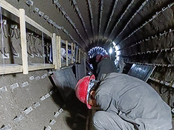 青?；剞D(zhuǎn)窯項目